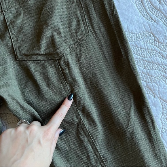 Veronica Beard - Caladium Cropped Zip-Trim Cargo Pants - Army Green - Picture 14 of 14